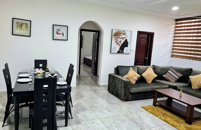 Gorgeous Quiet & Comfy Close to Highway - Foto 10