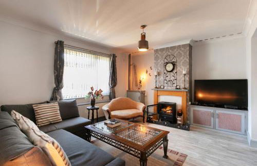 BED AT BOWBRIDGE Spacious house and parking - Foto 5