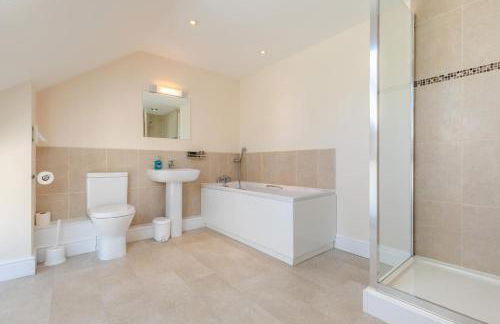 3 Bed in Burton Bradstock oc-c30571 - Photo 21