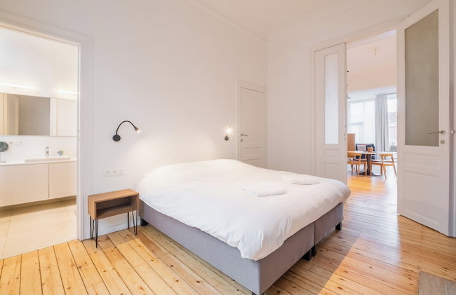 Charming Renovated Apartment in Vibrant Saint Gilles, Brussels - Foto 4