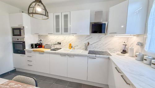 La Brayoise Near Orléans cozy house with garden & pétanque - Photo 3