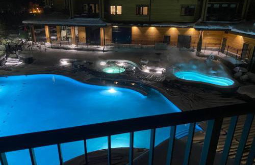 Ski In/Out - Zalanta - Great Location- 2 Hot Tubs - Heated Pool - Foto 9