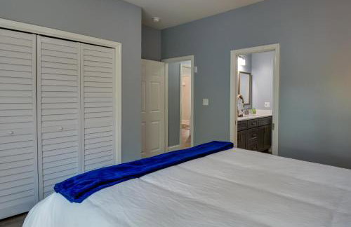 South Carolina Retreat with Fireplace and Lake Access! - Foto 17