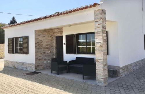 Casa Manuel J. J. M -Alfambras, Aljezur - Quiet Country House - Foto 1