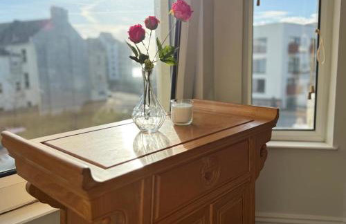 Spacious sea view apartment, West Hoe Free Parking - Foto 9
