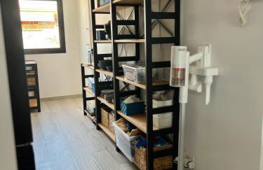 Air-conditioned Elisa Apartment with spacious sunroof lounge and swimming pool - Foto 15