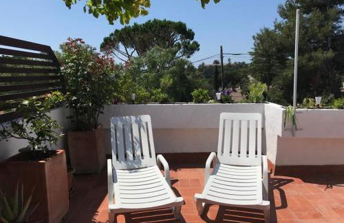 Casita blanca con fibra óptica y piscina cominutaria - Foto 3