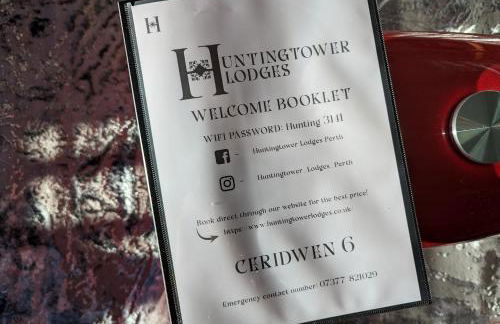 Ceridwen 6 - Hot Tub-Luxury-Pets-Perthshire-Romantic-Dundee - Photo 14