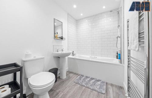 2 Bed Flat With Parking Sleeps 4 in Fife - Foto 10