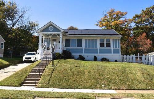 Handsome Home Renovated - close to Metro - Foto 51