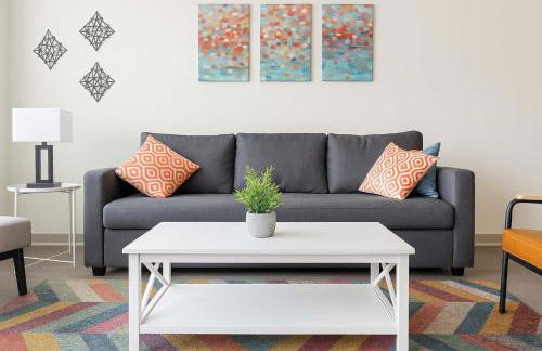 TWO Stunning Nulu CozySuites - Foto 1