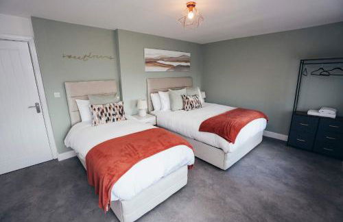 BIG discounts this week only Free Parking WiFi - Photo 13