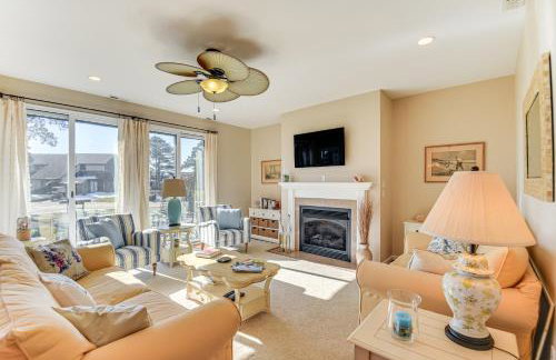 Walk to Beach: Home w/ Pool Access in White Stone - Photo 1