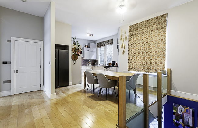 Elegance in Westminster: Victoria Vibes Apartment - Foto 9