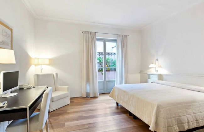 Garden & Wine Country Stay - Photo 9