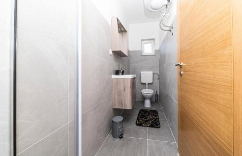 Beautiful Home In Ugljane With Wifi - Foto 40