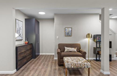 Uptown Elegant Escape | JZ Vacation Rentals - Foto 45