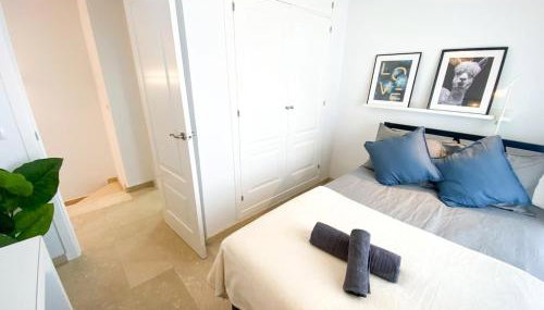 Villa with private swimming pool in Sevilla - Foto 2