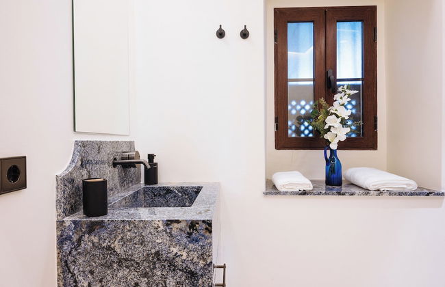 Luxurious Apartment with Patio and Pool - Foto 31