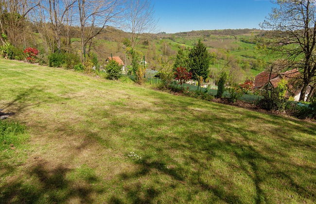 Spacious House With Heated Pool and Sauna - Photo 26