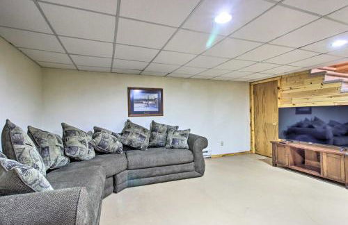 Cozy Crosby Cabin Near Serpent Lake and Main St - Foto 22