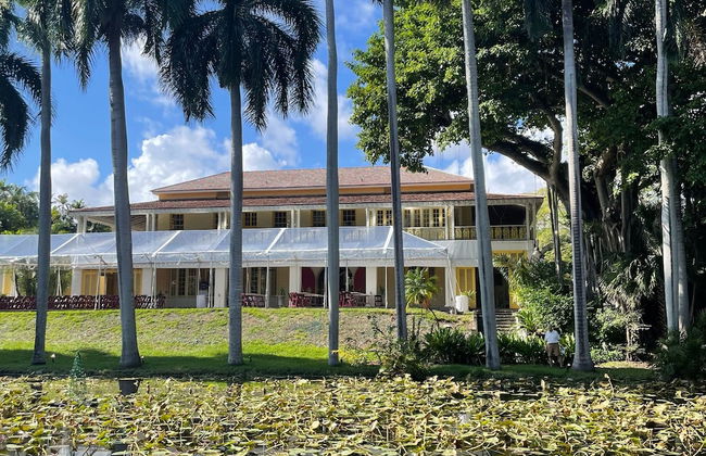 Modern 2-bedroom Retreat Near Beach Airport - Foto 21