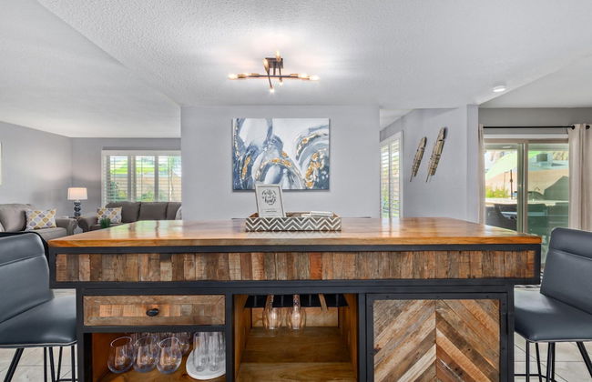 Palm Tree Paradise Heated spa Pool Firepit - Foto 16