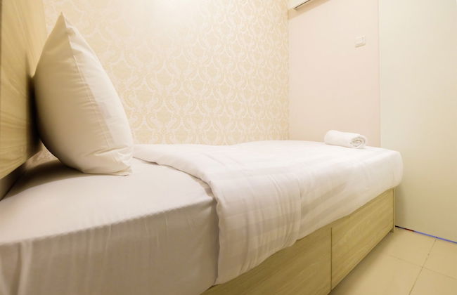 Easy Access to Mall Green Pramuka Apartment - Foto 8