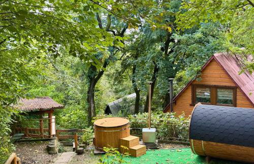 Drewniany zakątek - domek z sauną i balią - Foto 40