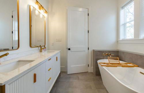 Doin' Grayt-LUXE beach cottage-Easy beach access, pool, bikes! - Foto 25