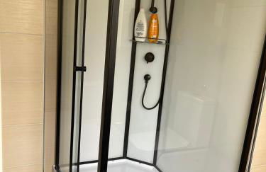 Easy to Düsseldorf Messe, 2-bedroom Apartment with kitchen and garden - Photo 14