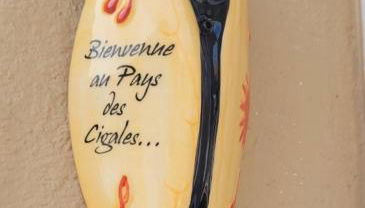 Le Mas Synaé- Joli studio classé 3étoiles avec terrasse et piscine - Foto 3