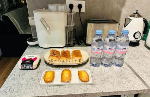 Appt proche Sacré cœur Montmartre Gare du Nord et EST - Foto 6