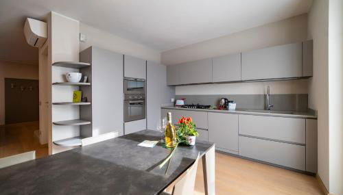 VILLA La N ° 1 - Spacious & Modern - Foto 3, stove, dishwasher, pet friendly, minibar