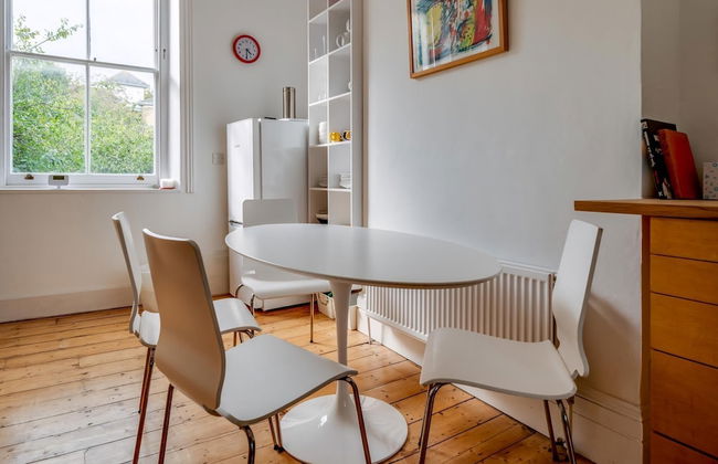 Bright Two Bedroom Apartment Near Vibrant Camden Town - Foto 8