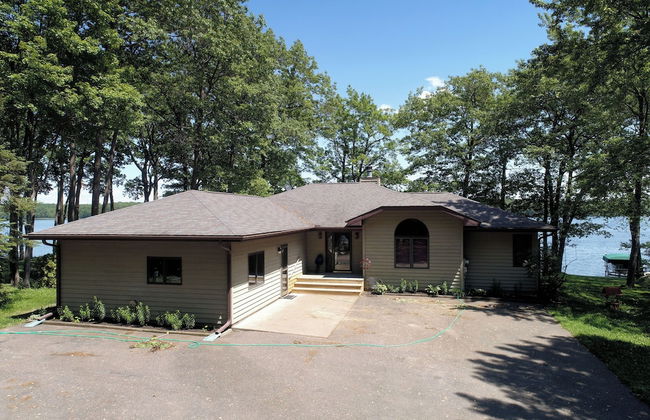 Cheif Lake Lodge - Photo 55