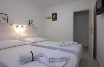 Apartments SUHO Komiza - Photo 37