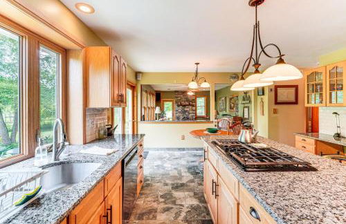 Peaceful Countryside Retreat with Yard in Frenchtown - Foto 9