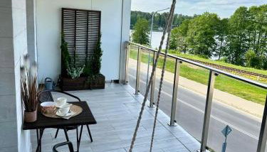 Urokliwy Apartament z dużym tarasem i widokiem na Jezioro Białe - Foto 2