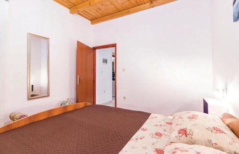 Two-Bedroom Holiday Home In Rebici - Foto 23