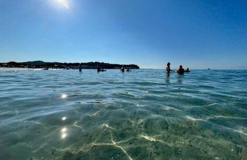 Appart proche plage, avec piscine et climatisation, parking privé - arrivée autonome - lit queen size - Photo 33