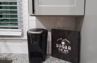 Rare Find! Private Heated Pool & Spa - Entire Home Near ATL City Center - Foto 6