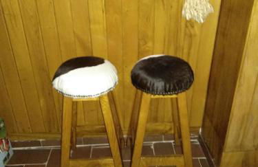 Peña del viento a pie de pistas estación San Isidro - Foto 4