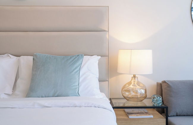 Pool View 2 adults 2 kids Brand New Czec - Photo 5