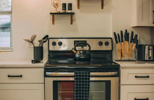 Oasis Over the Bridge of Lions - Foto 12