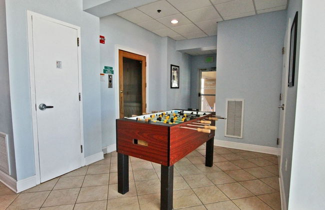 Crystal Shores West Condos by Hosteeva - Foto 29