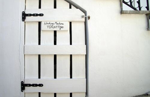 Nicola's Apartments - Photo 28