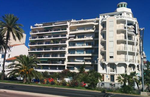 Appartement 3 pièces Nice Promenade des anglais dernier étage vue mer solarium - Foto 20