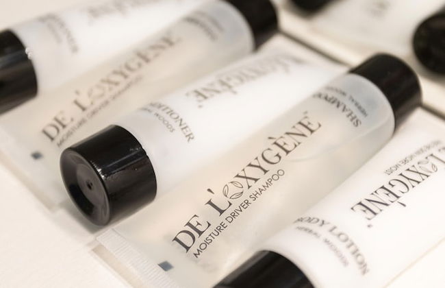 Bright 2bdr Apartment With a Balcony - Photo 11