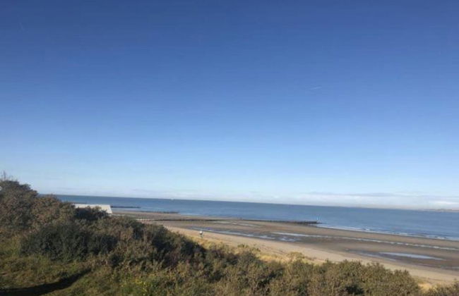 Modern Bungalow With two Bathrooms, Near the Beach - Photo 37